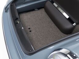 100649 No 20 Kofferaum Motorraum 0